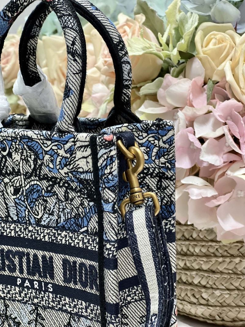 Christian Dior Shopping Bags